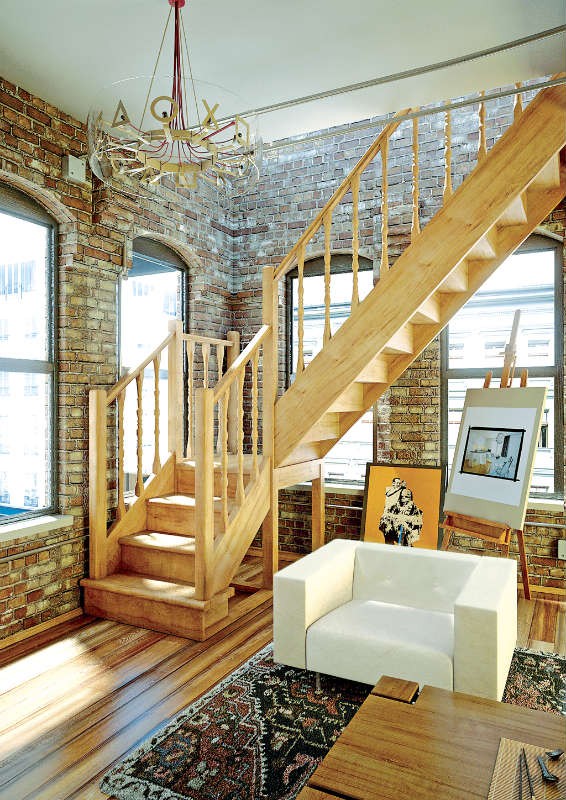 Деревянная межэтажная лестница ЛЕС-04 (поворот 90°) Деревянная межэтажная лестница ЛЕС-04 (поворот 90°)