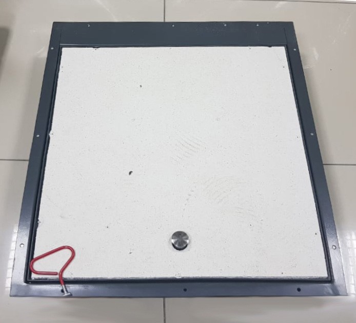 Напольный люк с амортизаторами 1000 (петли)*700 БОНД (Ключ/ручка) Напольный люк с амортизаторами 1000 (петли)*700 БОНД (Ключ/ручка)