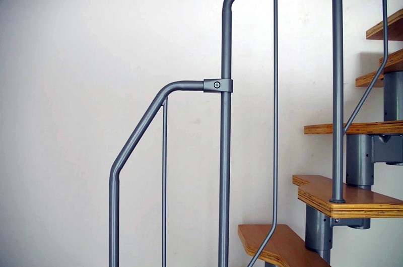 Модульная лестница ATHENA, 2220-2760 мм, 11 ступеней - бук, серебро Модульная лестница ATHENA, 2220-2760 мм, 11 ступеней - бук, серебро