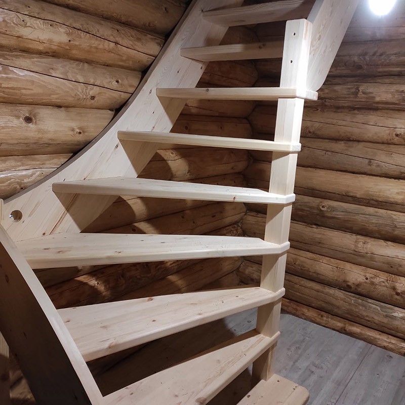 Лестница из сосны ЛС-92м (вариант №2) Правая Лестница из сосны ЛС-92м (вариант №2) Правая