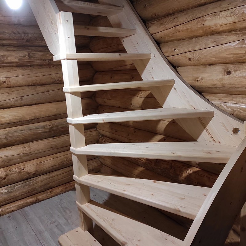 Лестница из сосны ЛС-92м (вариант №3) Левая Лестница из сосны ЛС-92м (вариант №3) Левая