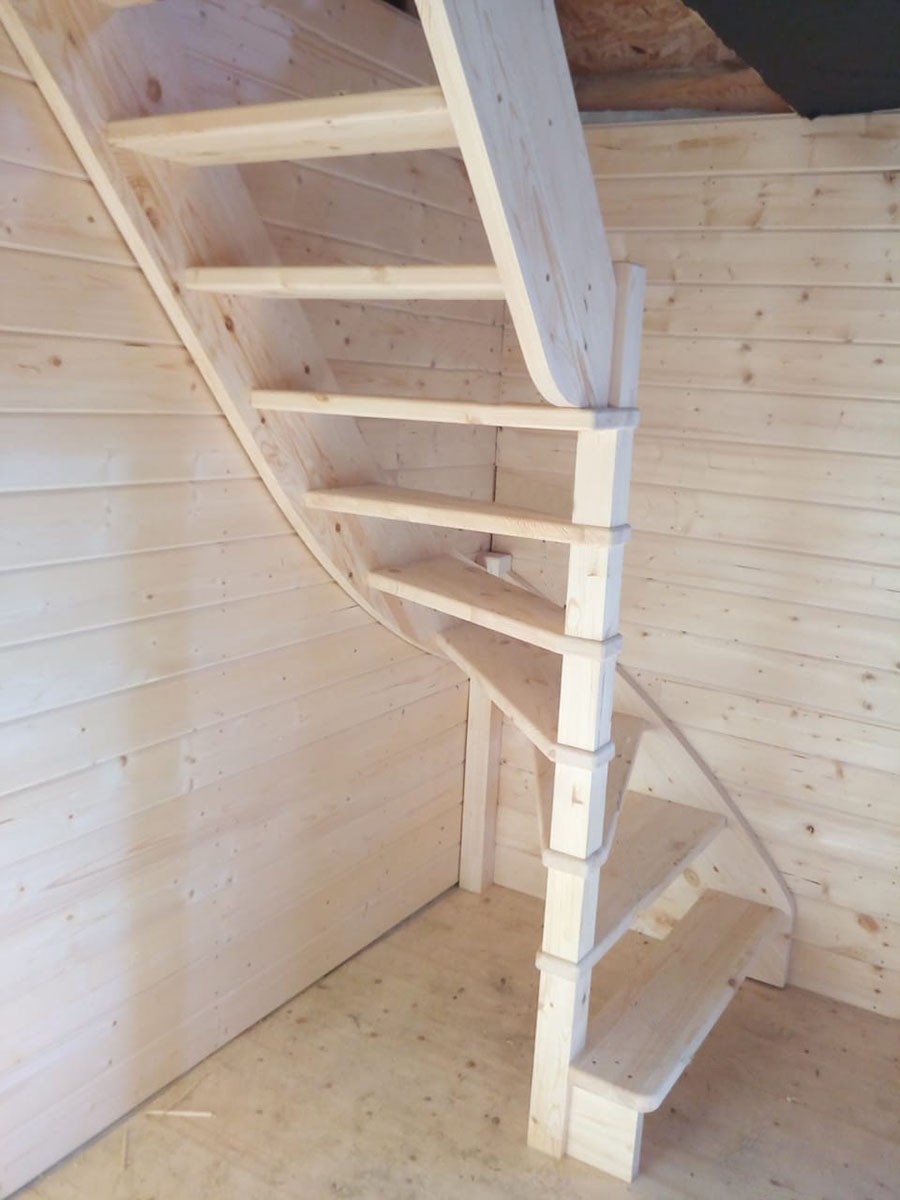 Лестница из сосны ЛС-92м (вариант №2) Левая Лестница из сосны ЛС-92м (вариант №2) Левая