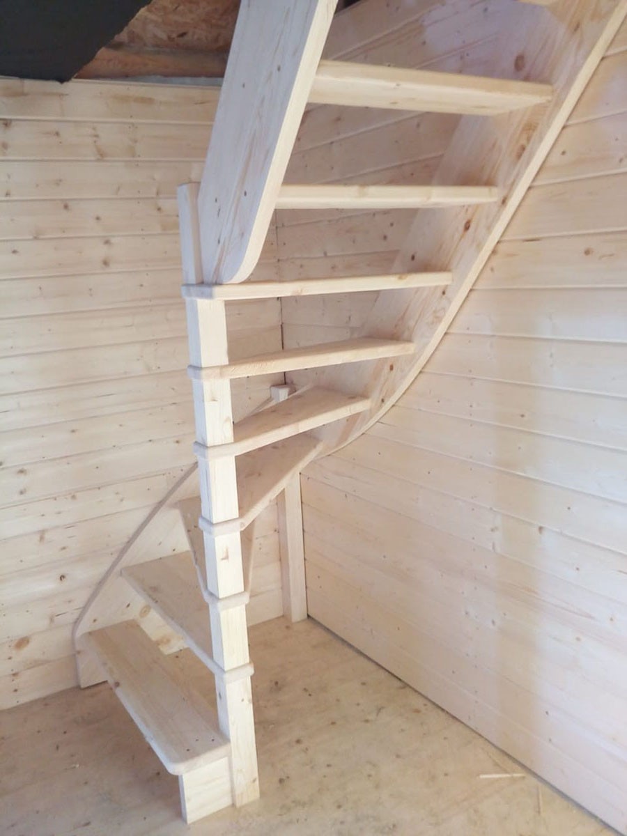 Лестница из сосны ЛС-92м (вариант №3) Правая Лестница из сосны ЛС-92м (вариант №3) Правая